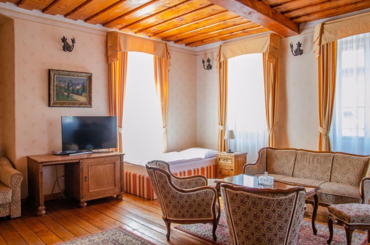 Penzion Cosmopolitan I. Банска-Штьявница Экстерьер фото